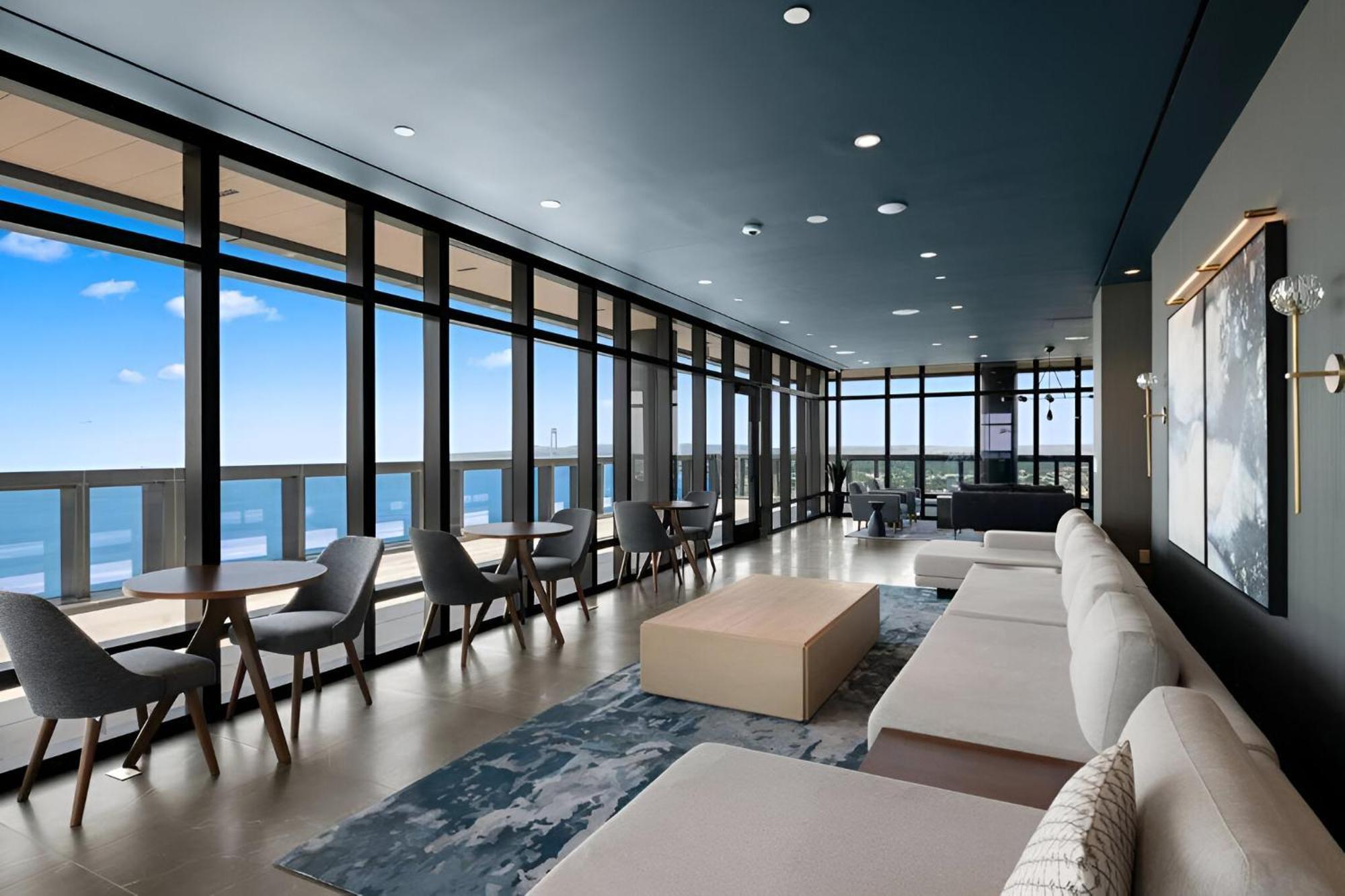 Posh With Luxe Amenities In Prime Location! * New York